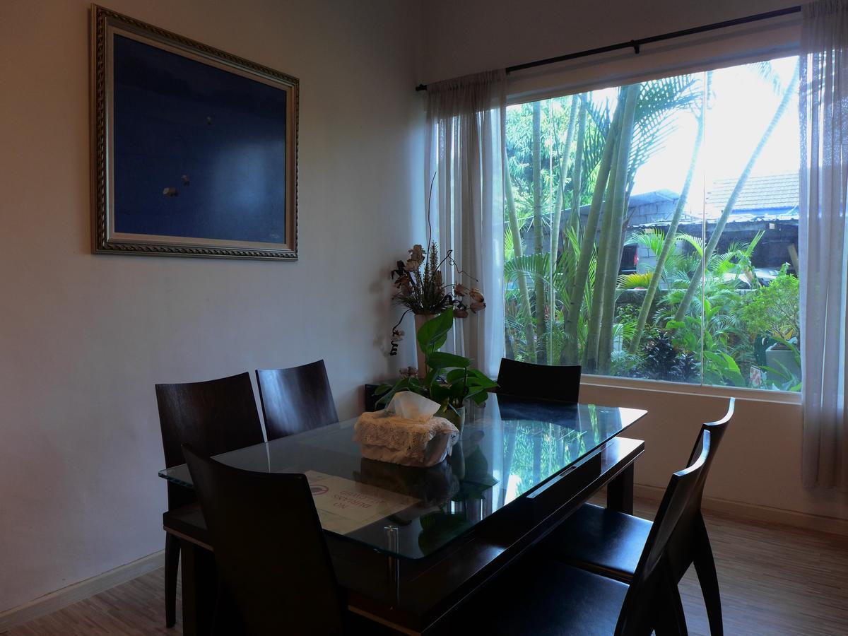 Wesberly Apartments Кучинг Екстериор снимка