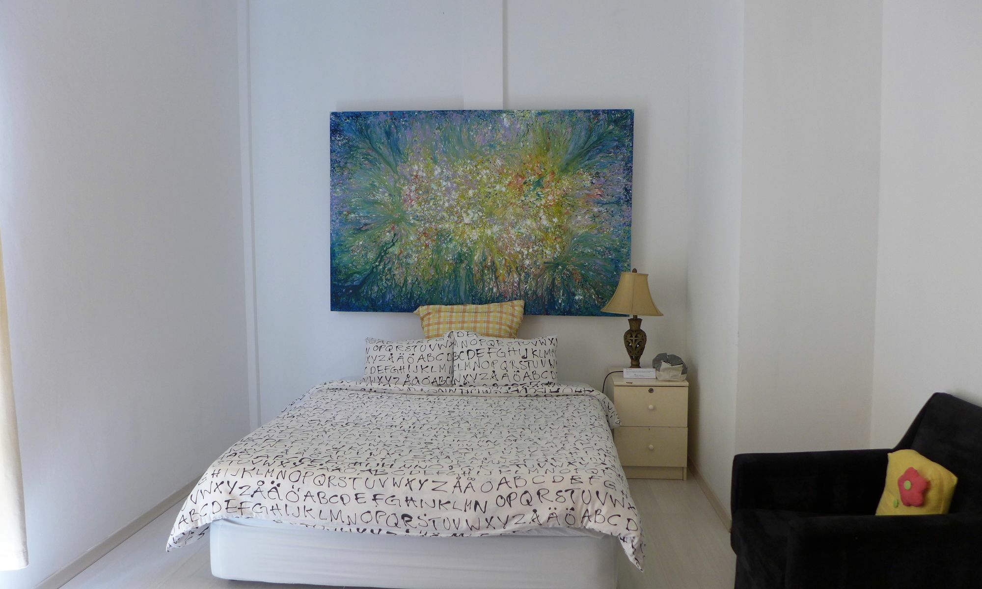Wesberly Apartments Кучинг Екстериор снимка